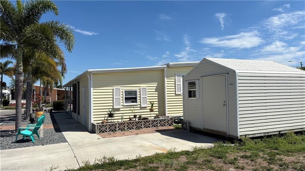 16049 Hibiscus Way, North Fort Myers, FL 33903 Photo