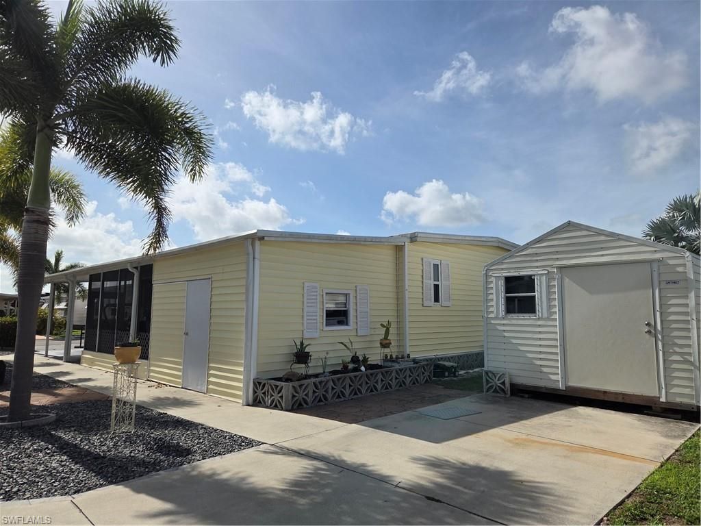 16049 Hibiscus Way, North Fort Myers, FL 33903 Photo