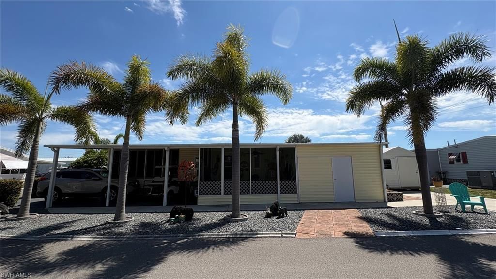 16049 Hibiscus Way, North Fort Myers, FL 33903 Photo