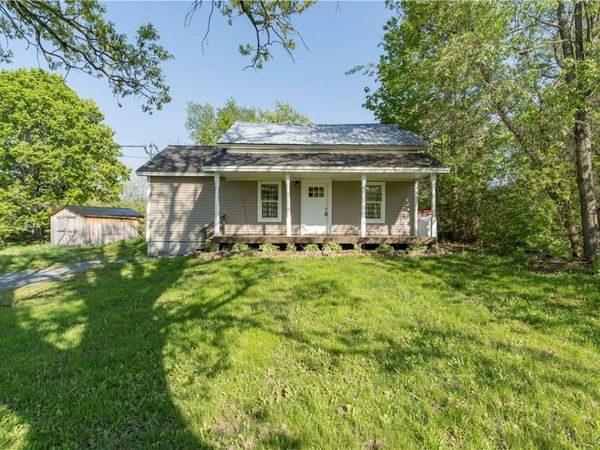 20 Garden Road, Philadelphia, NY 13673