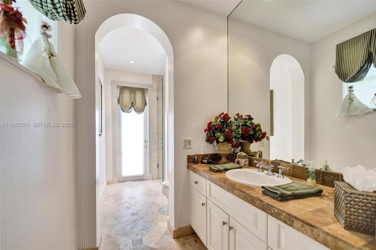 10813 Blackhawk St , Plantation, FL 33324 Photo