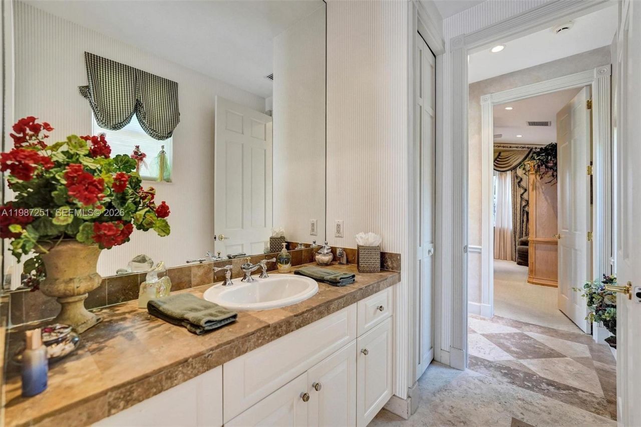 10813 Blackhawk St , Plantation, FL 33324 Photo