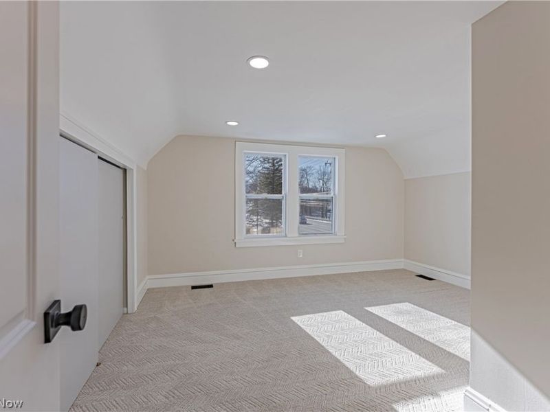 7532 State Route 43, Kent, OH 44240 Photo 17