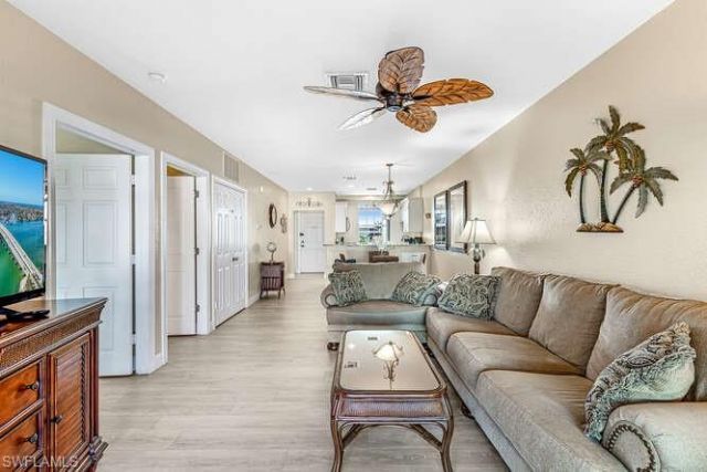 160 Palm St, Unit 312, Marco Island, FL 34145 Photo