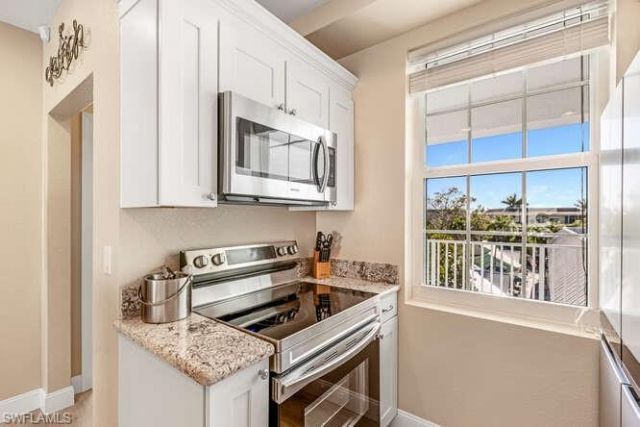 160 Palm St, Unit 312, Marco Island, FL 34145 Photo