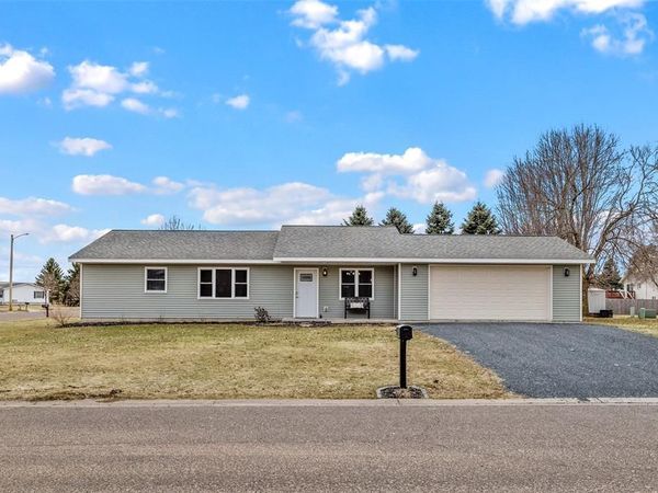 2100 W 26th Avenue, Bloomer, WI 54724