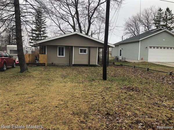 4055 Velma Drive, Fort Gratiot Twp, MI 48059