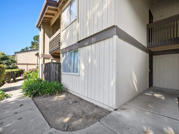 355 Parkview Terrace, Unit B9, Vallejo, CA 94589