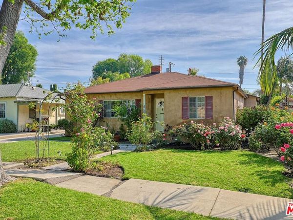 4722 Ventura Canyon Avenue, Sherman Oaks, CA 91423
