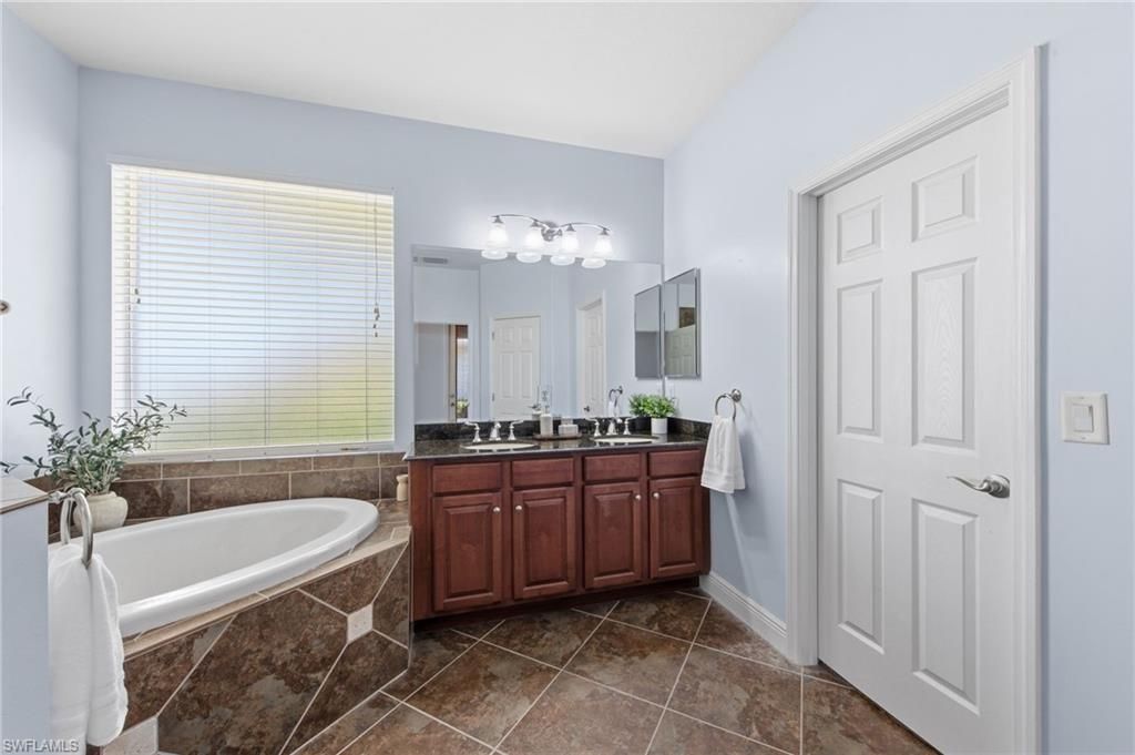 9213 Astonia Way, Estero, FL 33967 Photo