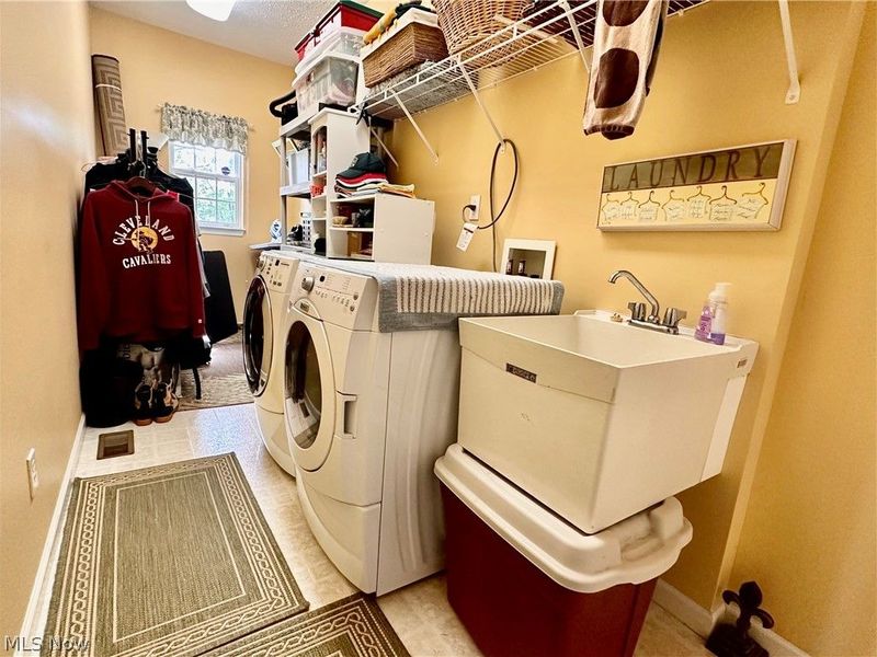 6062 White Tail Lane, Lorain, OH 44053 Photo 10