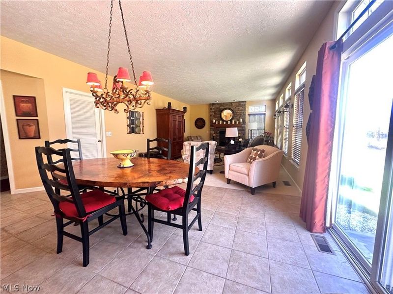 6062 White Tail Lane, Lorain, OH 44053 Photo 7