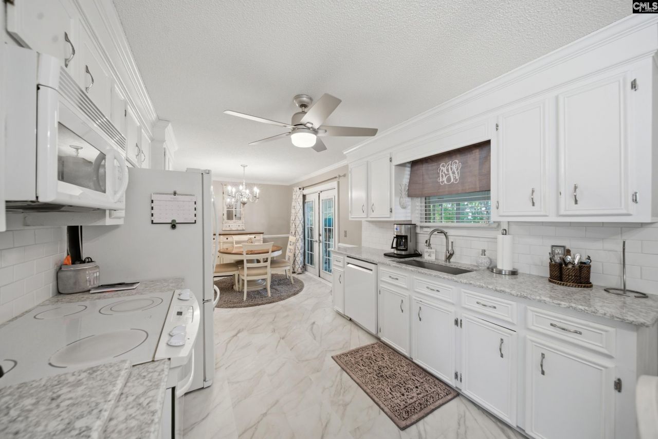 844 Seton Road  Photo 12