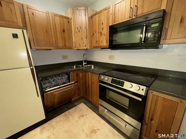 26 Balance Rock , Unit 5, Seymour, CT 06483