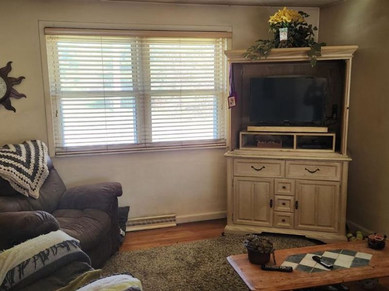 8005 Barret Road, West Chester, OH 45069 Photo 2