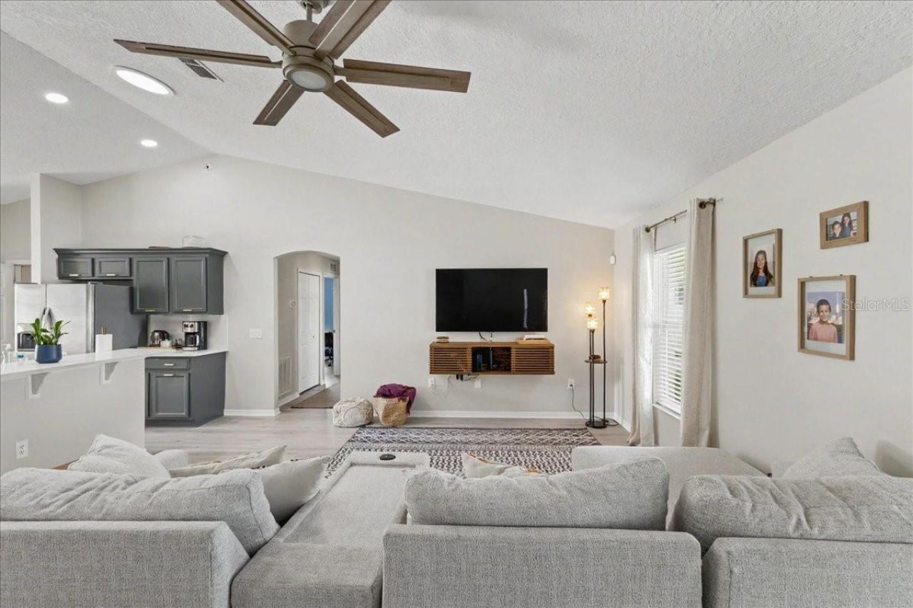 342 Mariners Gate Drive, Edgewater, FL 32141 Photo