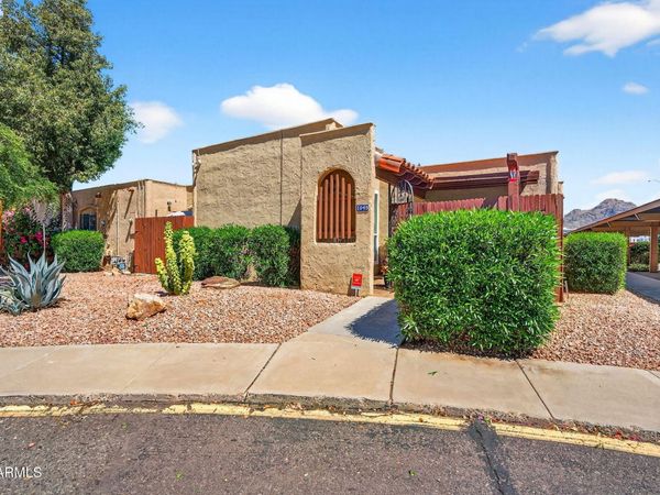 1048 E PUEBLO Road, Phoenix, AZ 85020