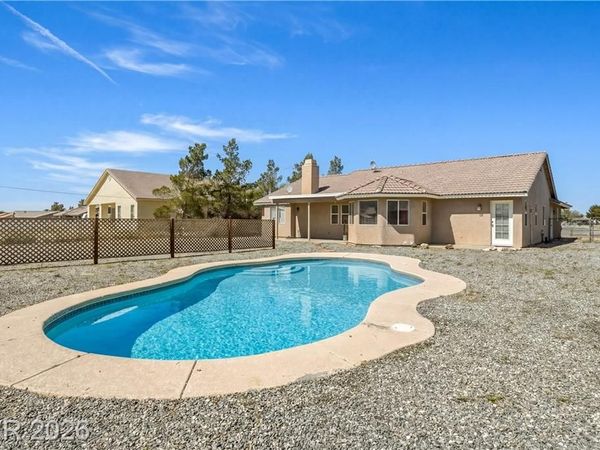 401 Arapahoe Street , Pahrump, NV 89048