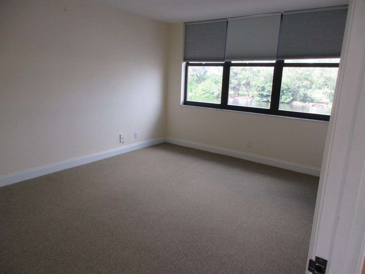 1401 N Riverside Drive, Unit 307, Pompano Beach, FL 33062 Photo