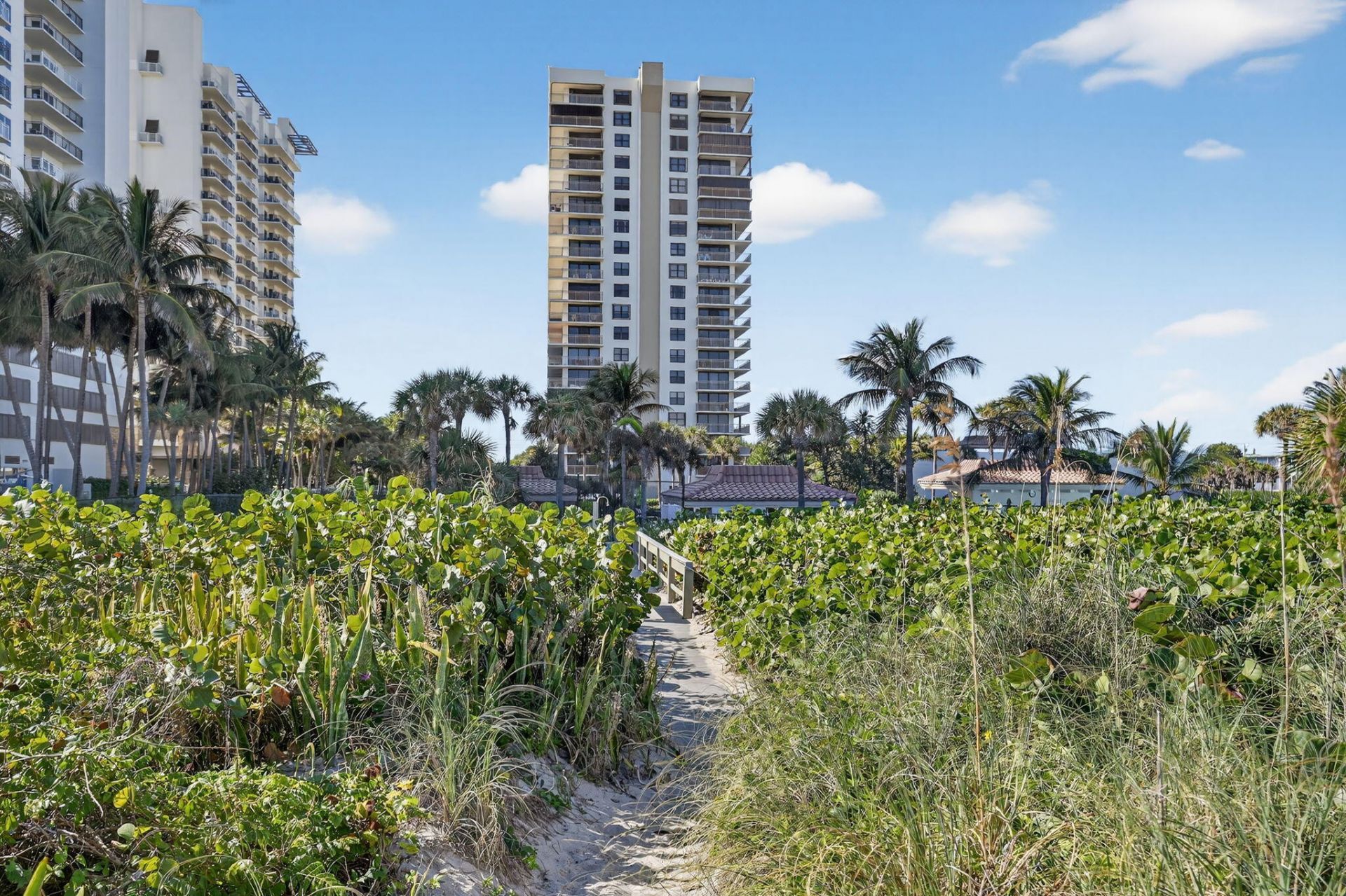 3400 N Ocean Drive, Unit 408, Singer Island, FL 33404 Photo