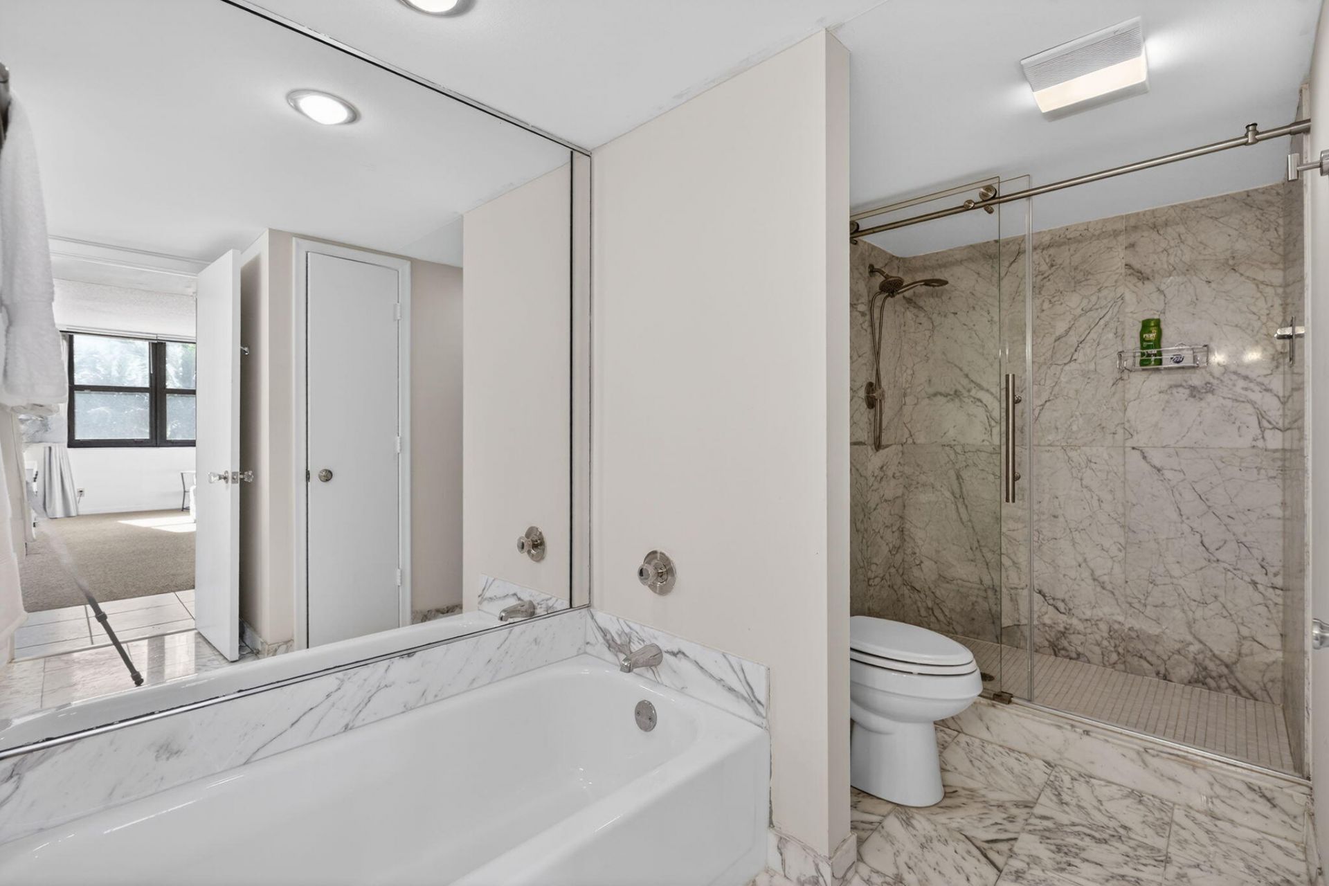 3400 N Ocean Drive, Unit 408, Singer Island, FL 33404 Photo