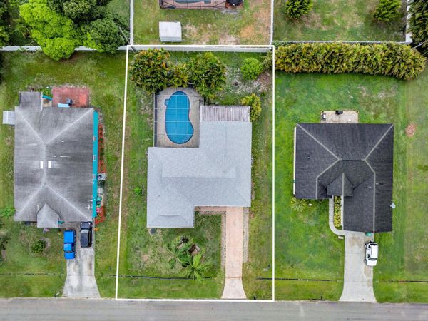 1918 SE Cheltenham Street, Port St. Lucie, FL 34983