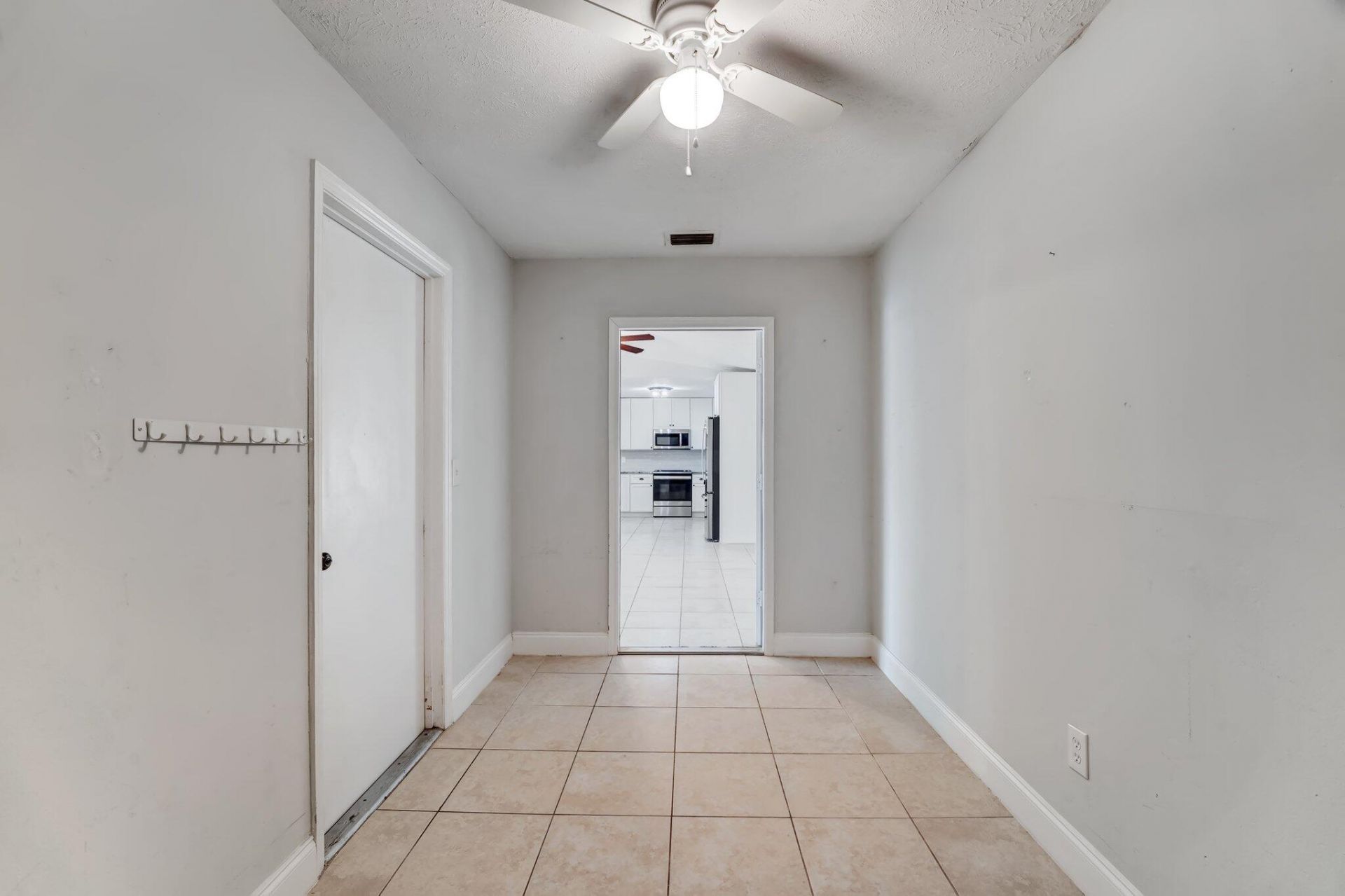 1918 SE Cheltenham Street, Port Saint Lucie, FL 34983 Photo