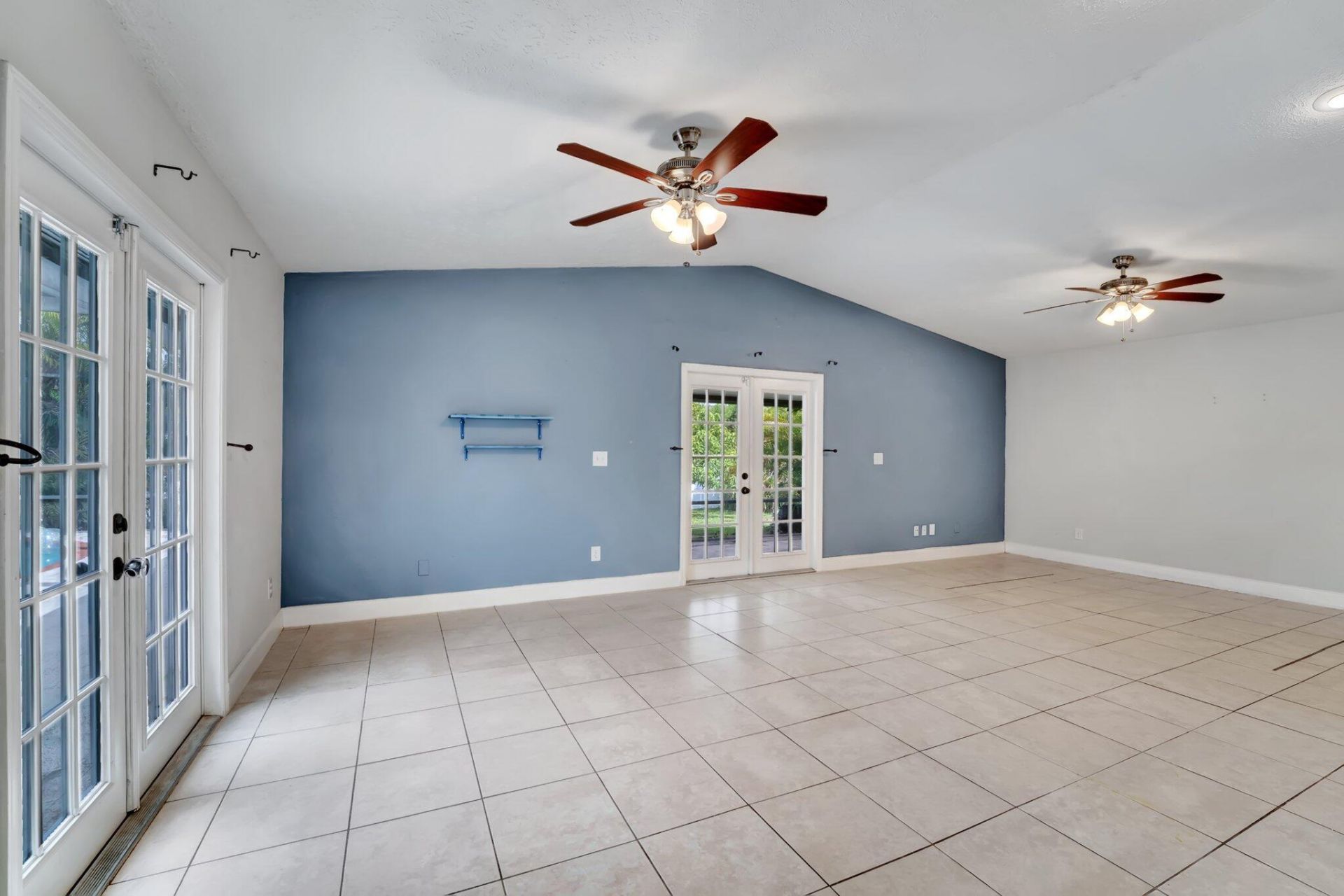 1918 SE Cheltenham Street, Port Saint Lucie, FL 34983 Photo