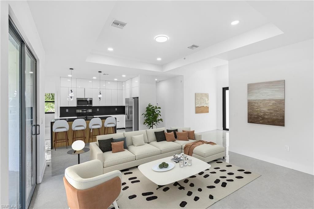 718 Bennington Dr, Lehigh Acres, FL 33974 Photo