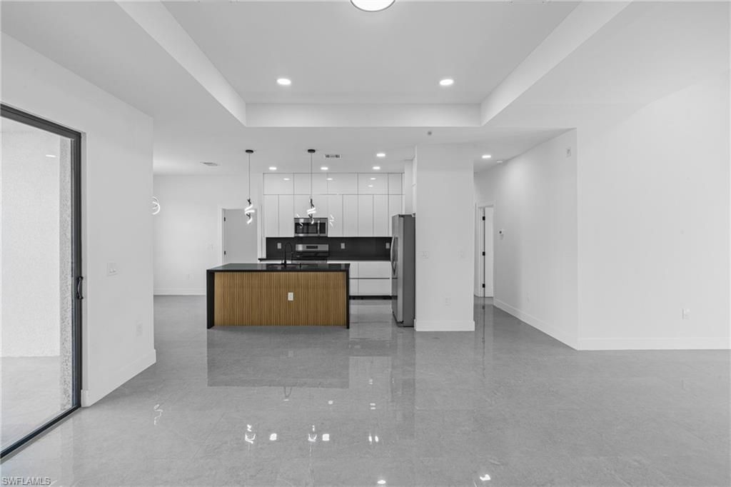 718 Bennington Dr, Lehigh Acres, FL 33974 Photo