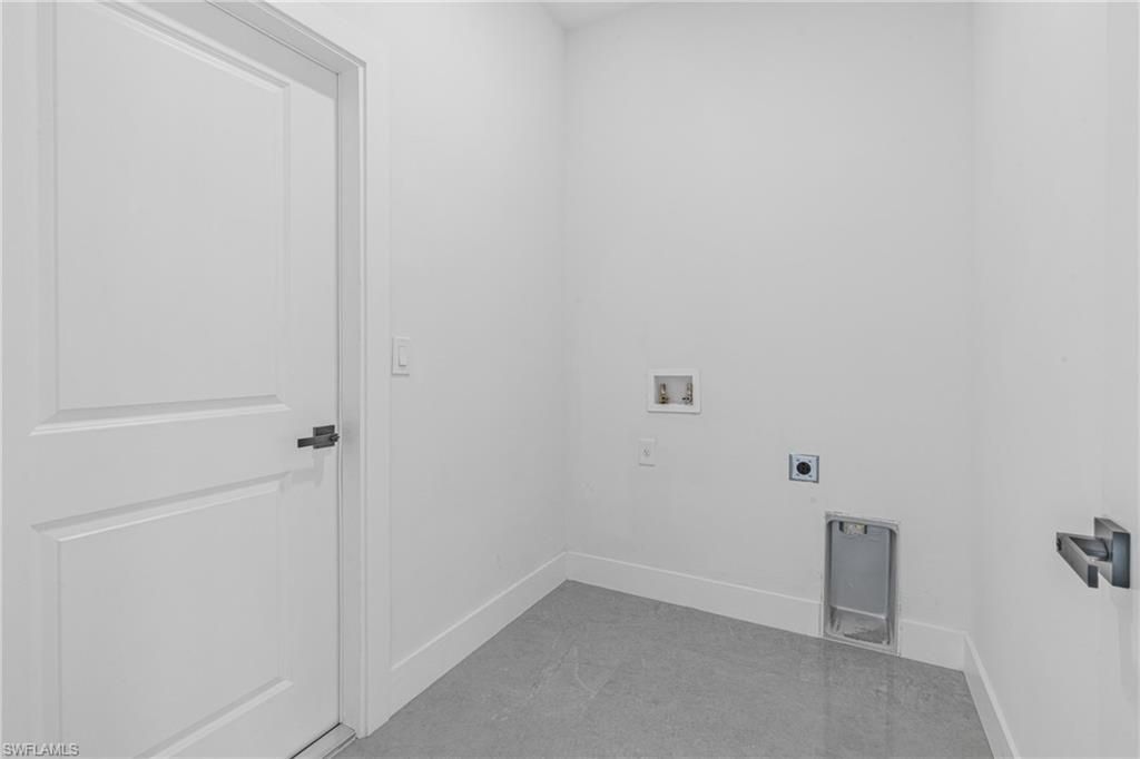 718 Bennington Dr, Lehigh Acres, FL 33974 Photo