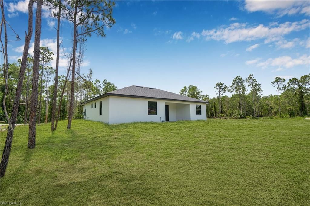 718 Bennington Dr, Lehigh Acres, FL 33974 Photo