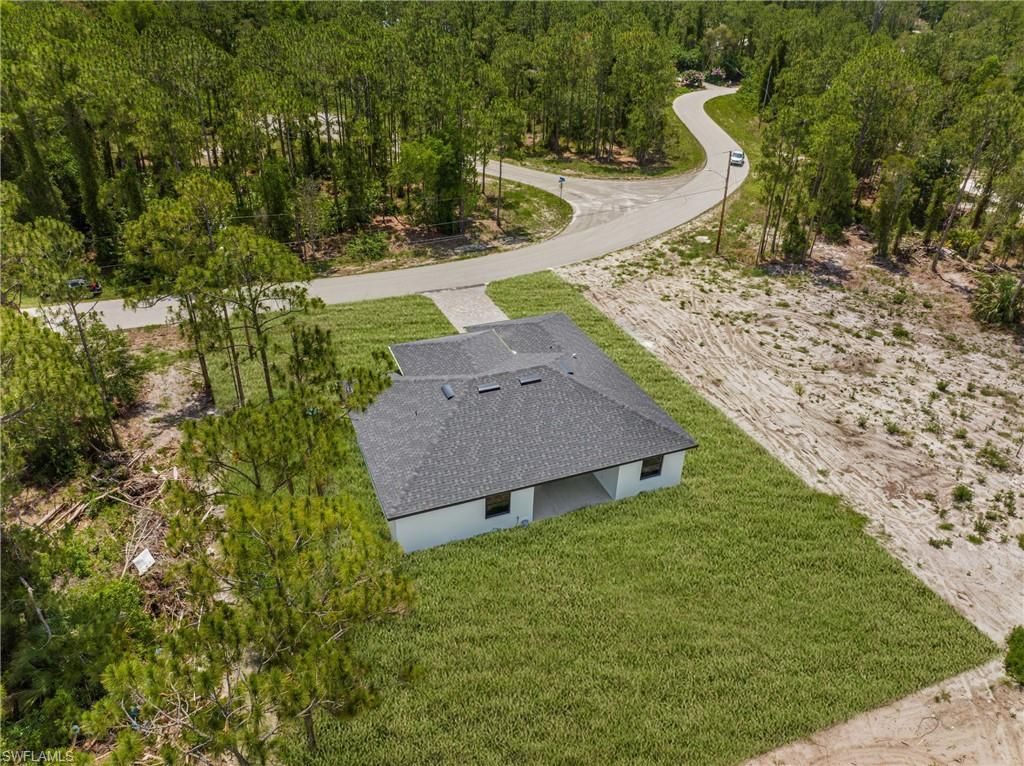 718 Bennington Dr, Lehigh Acres, FL 33974 Photo