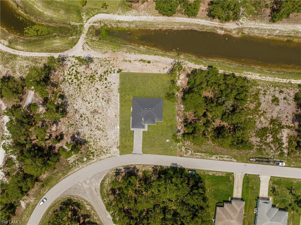 718 Bennington Dr, Lehigh Acres, FL 33974 Photo