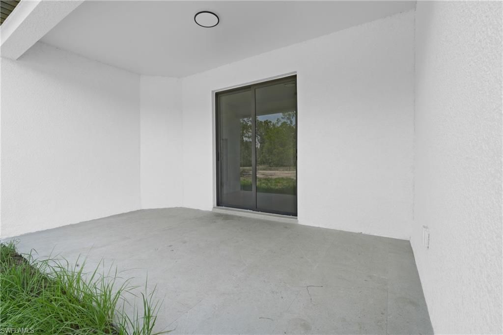 718 Bennington Dr, Lehigh Acres, FL 33974 Photo