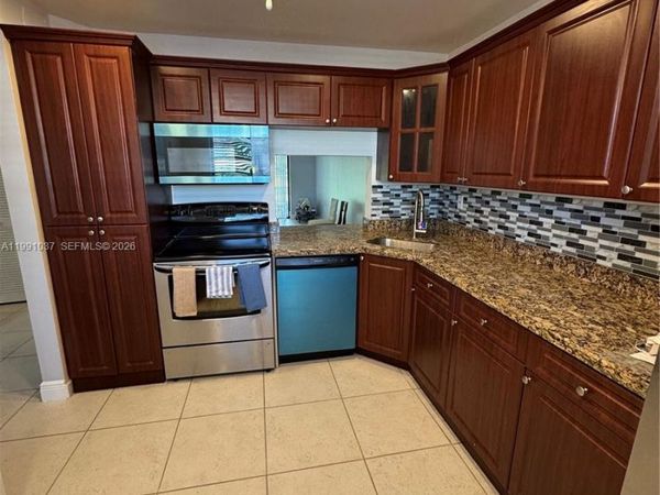 6095 N Sabal Palm Blvd , Unit 104, Tamarac, FL 33319