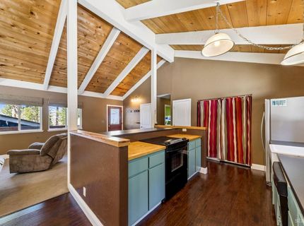 1655 Pebble Beach Drive, South Lake Tahoe, CA 96150 Photo