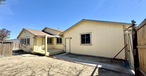 6715 Peppermint Drive, Reno, NV 89506 Photo