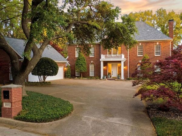 1605 Mariah Bay Circle, Heath, TX 75032