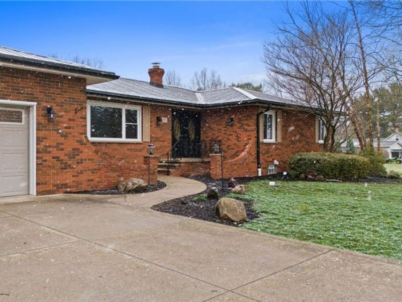 641 North Avenue, Tallmadge, OH 44278 Photo 2