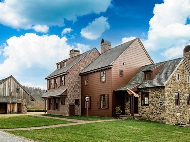 202 PRIVET LANE, ELVERSON, PA 19520