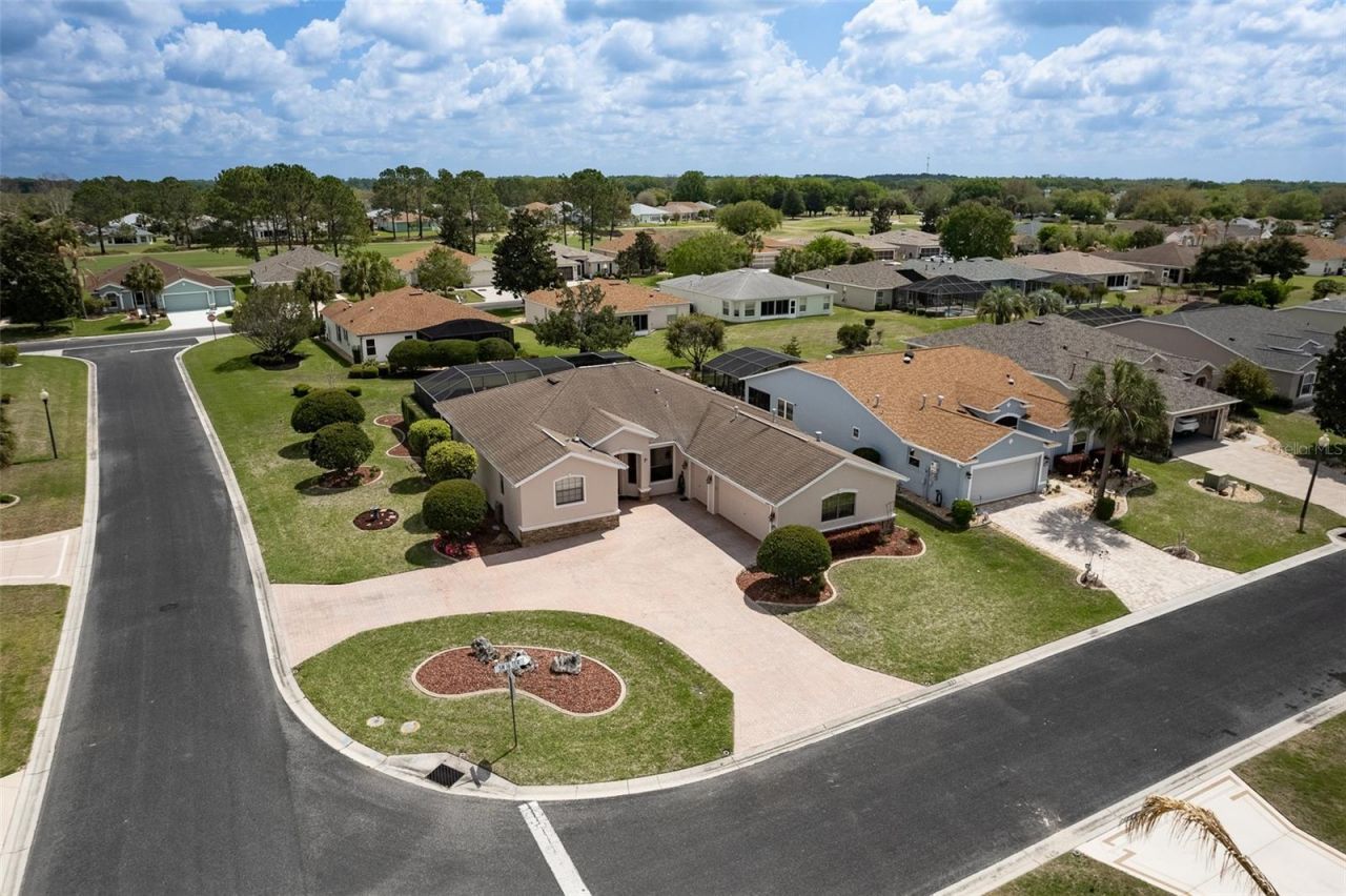 15681 SW 16th Terrace , Ocala, FL 34473 Photo