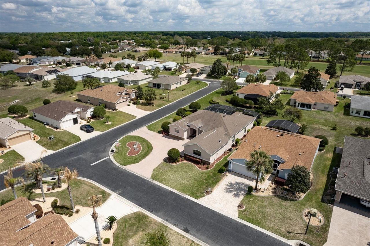 15681 SW 16th Terrace , Ocala, FL 34473 Photo