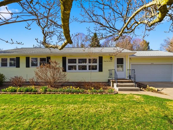 3914 Harwich Lane, Jackson, MI 49201