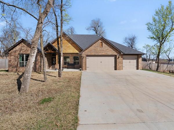 2412 Black Jack Way, Blanchard, OK 73010