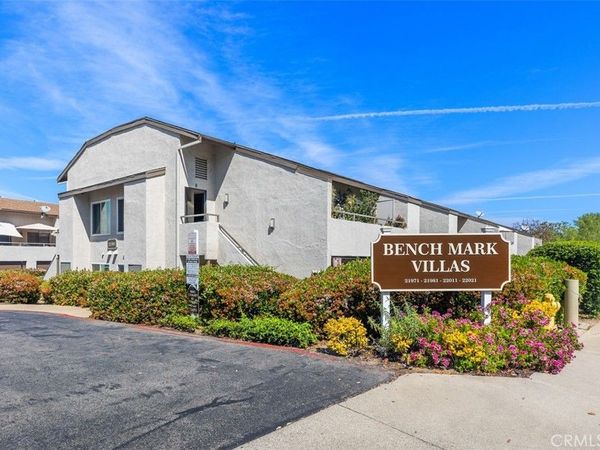 21981 Rimhurst DR # P-160, Unit P-160, Lake Forest, CA 92630