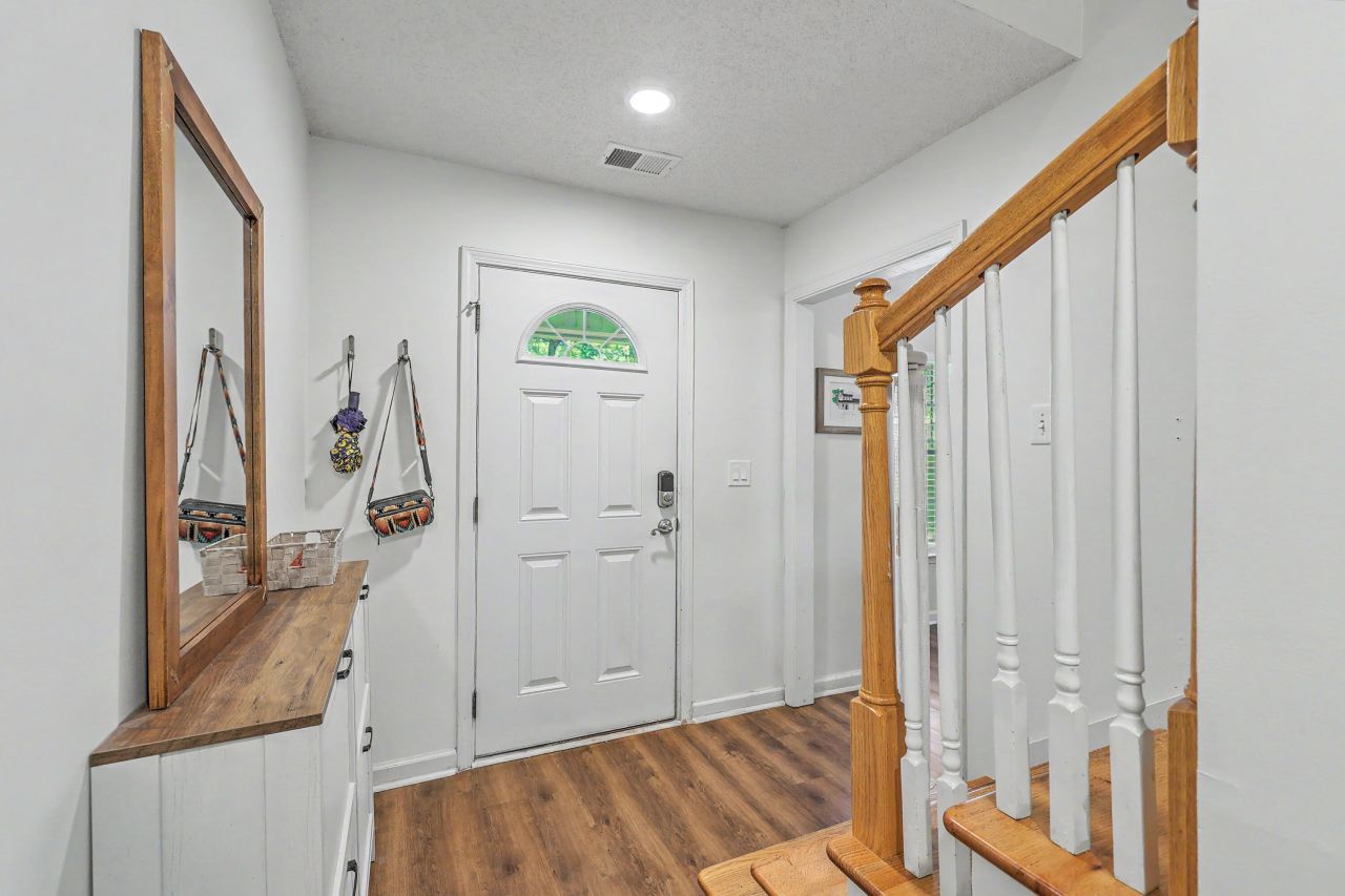 2200 Fragrant Lane Photo 17