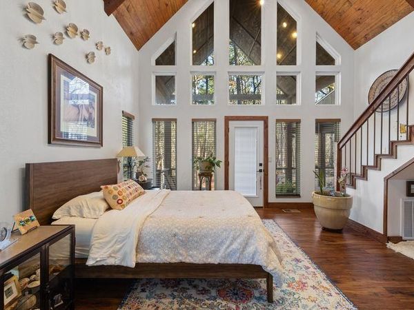 663 Chinook Road, Broken Bow, OK 74728