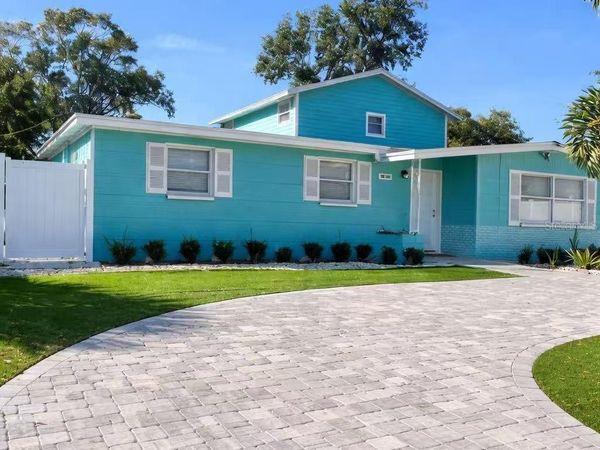 8714 N LINDA, TAMPA, FL 33604