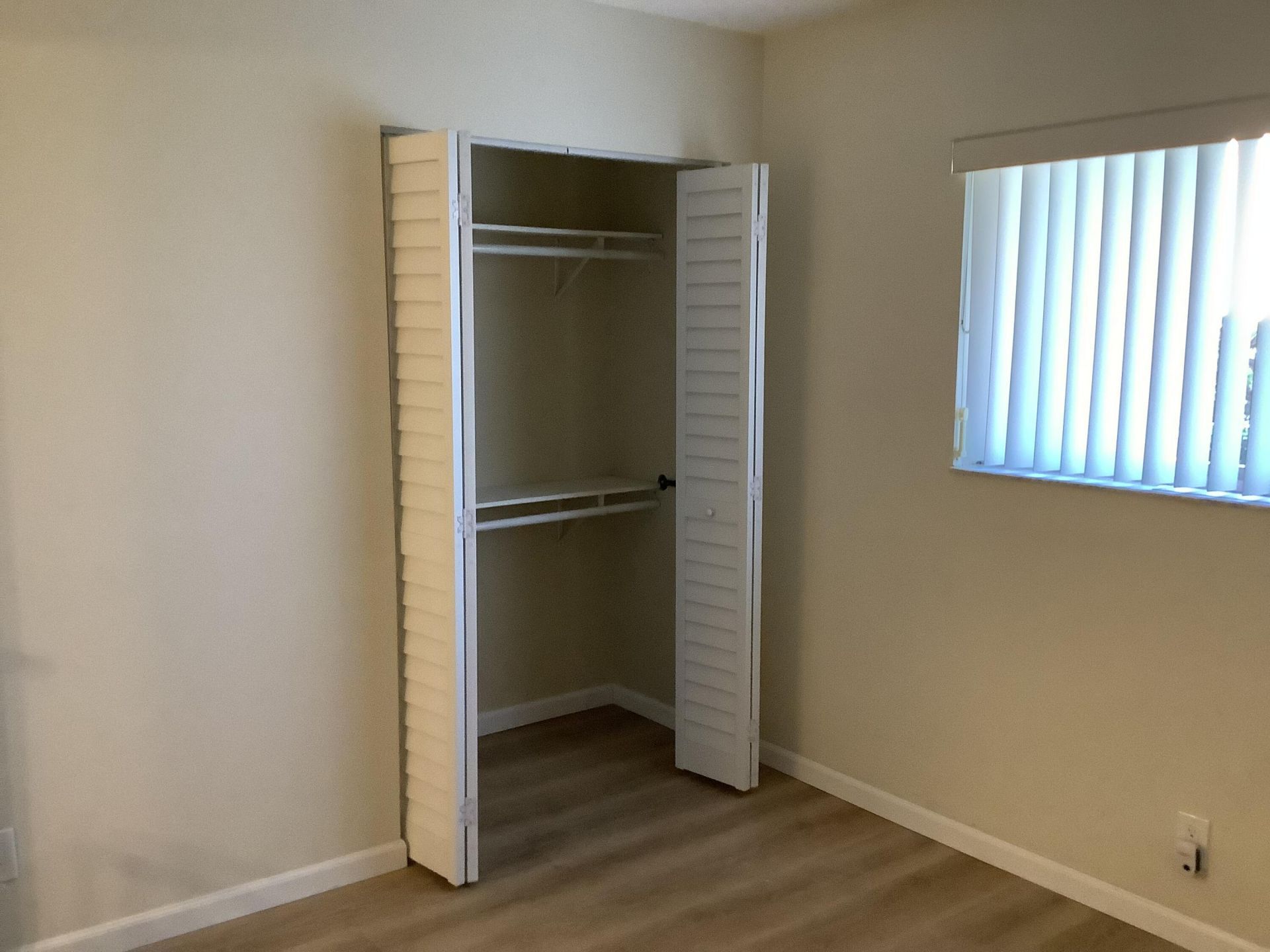 7840 NW 50th Street, Unit 107, Lauderhill, FL 33351 Photo